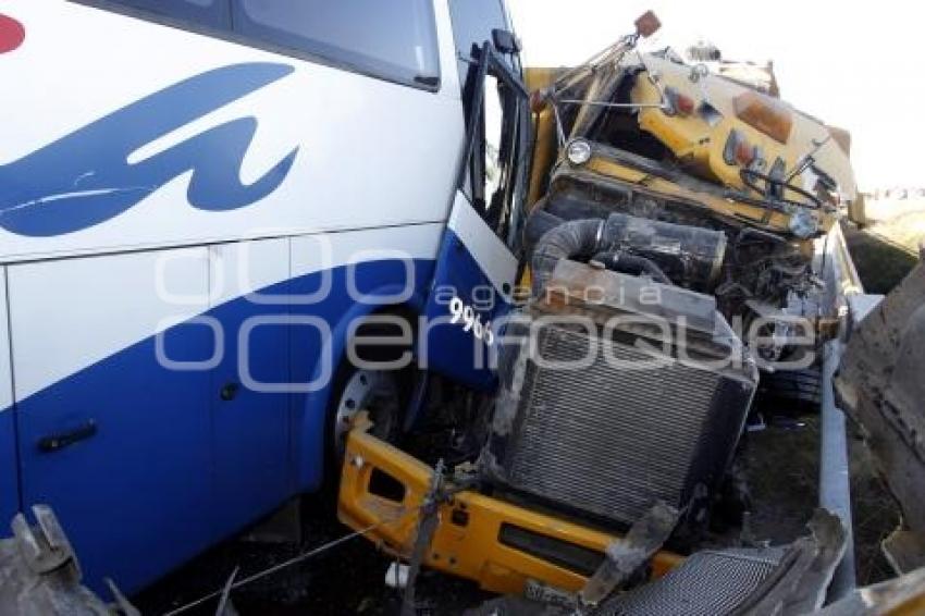 ACCIDENTE AUTOBUSES VIA