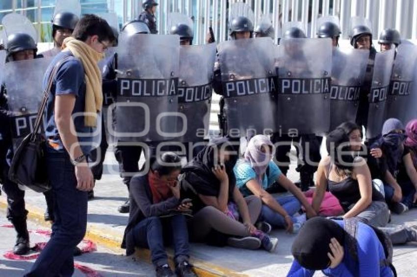 MANIFESTACIÓN ESTUDIANTES . PROCU
