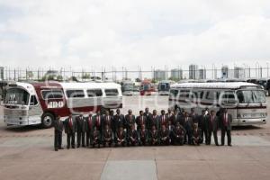 PRESENTACIÓN AUTOBUSES ADO