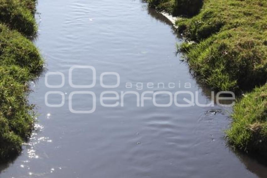 CONTAMINACIÓN CANALES DE RIEGO