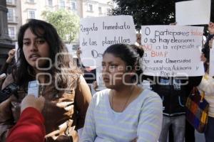 MANIFESTACIÓN ESTUDIANTES BUAP