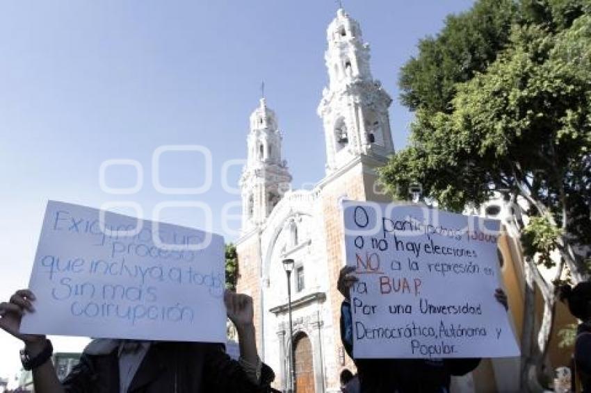 MANIFESTACIÓN ESTUDIANTES BUAP