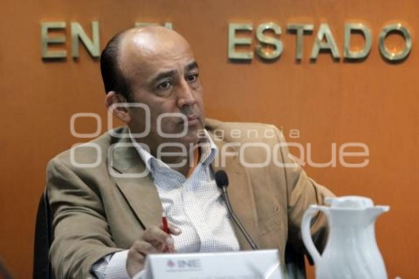SESIÓN INE