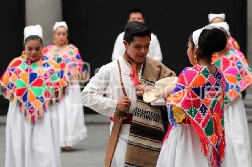 BALLET FOLKLÓRICO BUAP