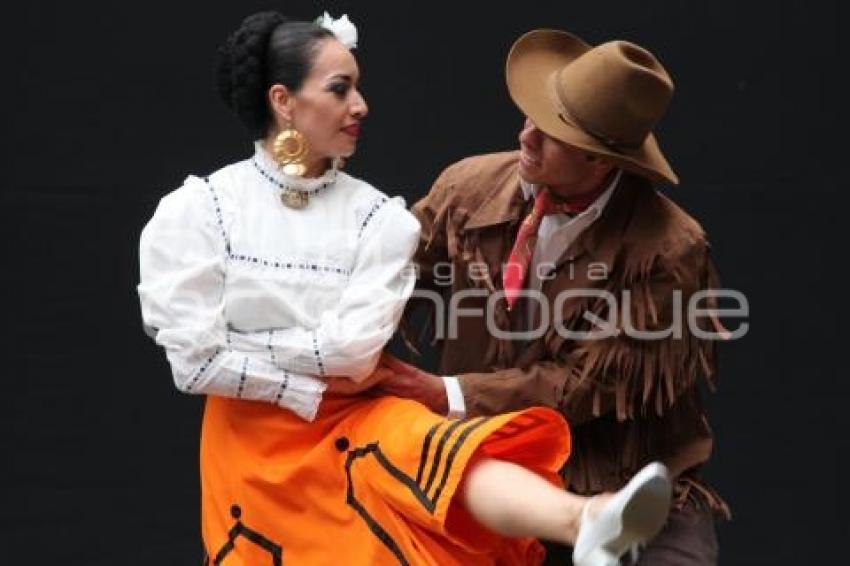 BALLET FOLKLÓRICO BUAP