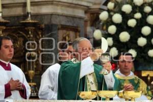 MISA DOMINICAL . CATEDRAL