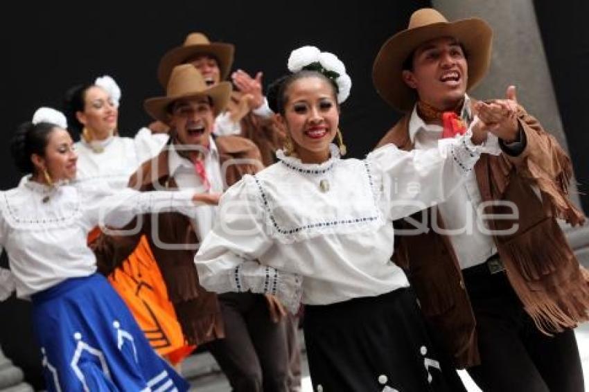 BALLET FOLKLÓRICO BUAP
