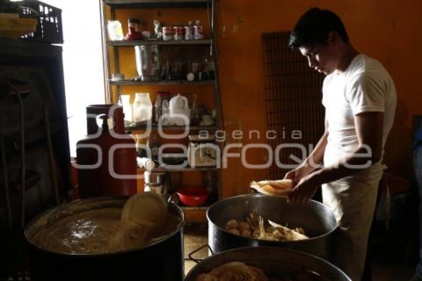 ELABORACIÓN DE TAMALES