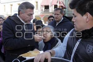 ANTONIO GALI CELEBRA CANDELARIA