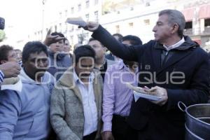 ANTONIO GALI CELEBRA CANDELARIA