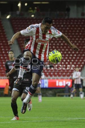 FUTBOL . CHIVAS VS LOBOS