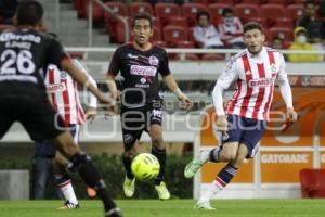 FUTBOL . CHIVAS VS LOBOS