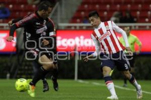 FUTBOL . CHIVAS VS LOBOS