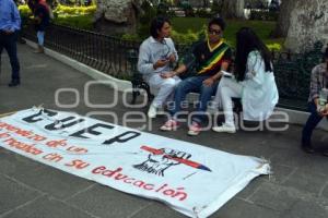 CUEP . MANIFESTACIÓN