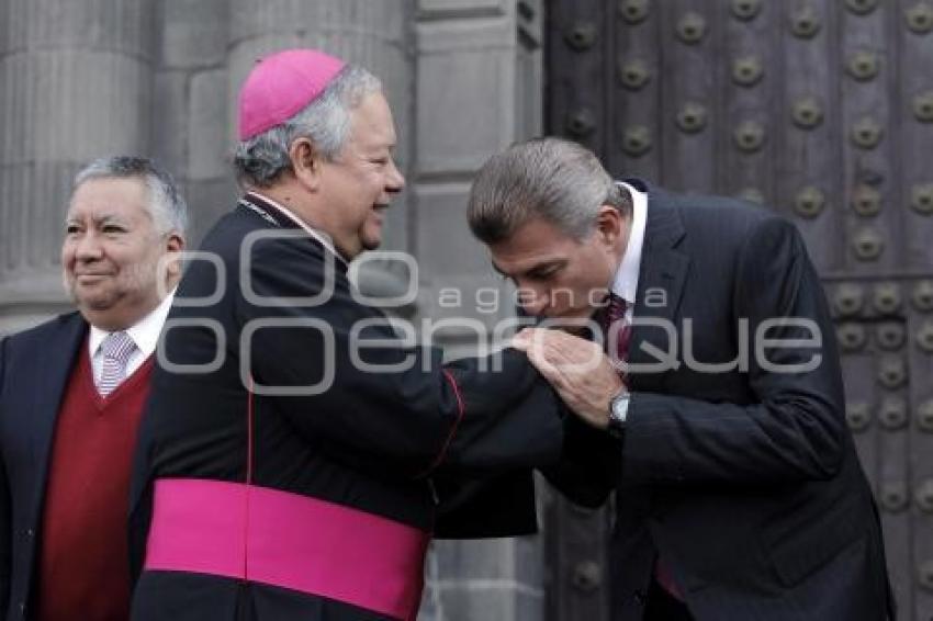 ENTREGA OBRA PUERTAS CATEDRAL