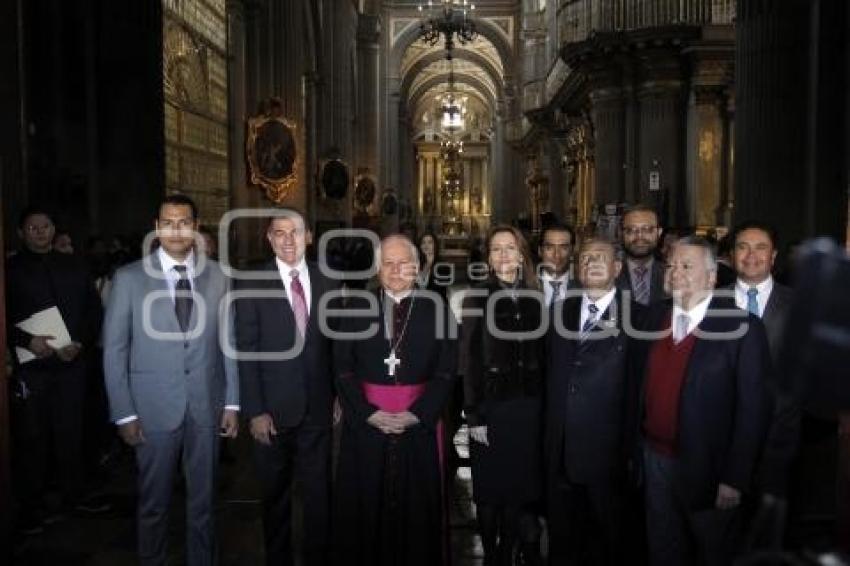 ENTREGA OBRA PUERTAS CATEDRAL