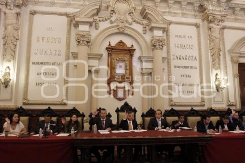 SESIÓN EXTRAORDINARIA DE CABILDO