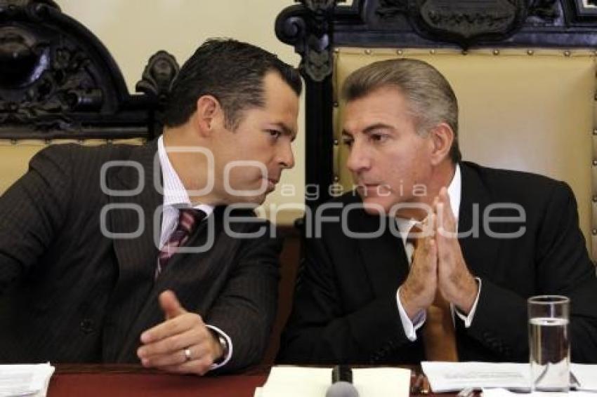 SESIÓN EXTRAORDINARIA DE CABILDO