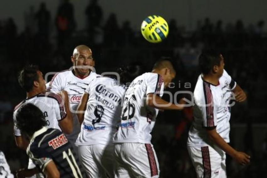 FÚTBOL . LOBOS VS CHIVAS