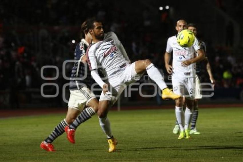 FÚTBOL . LOBOS VS CHIVAS