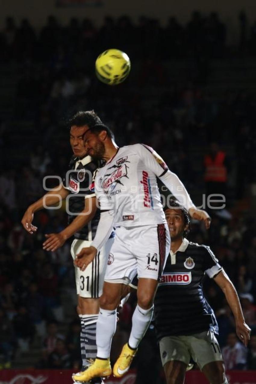 FÚTBOL . LOBOS VS CHIVAS