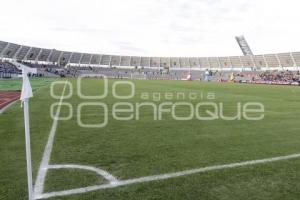 FUTBOL . LOBOS VS CHIVAS