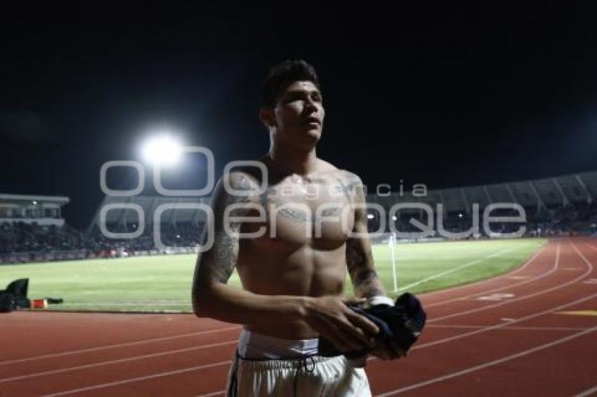 FÚTBOL . LOBOS VS CHIVAS