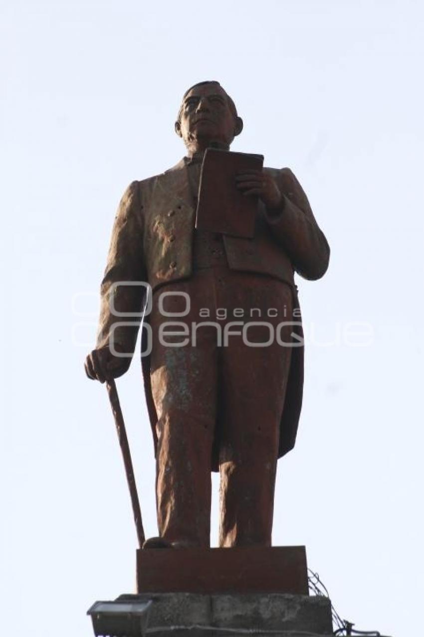 MONUMENTO A BENÍTO JUÁREZ