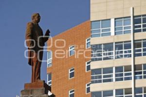 MONUMENTO A BENÍTO JUÁREZ