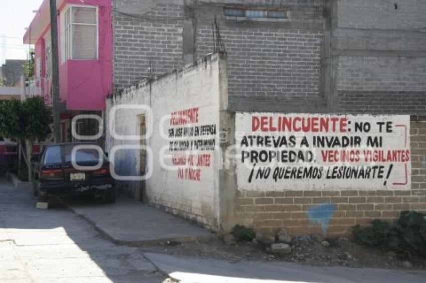 VECINOS VIGILANTES . ACATLÁN