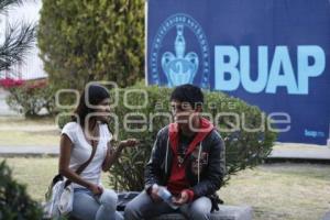 UNIVERSITARIOS . BUAP