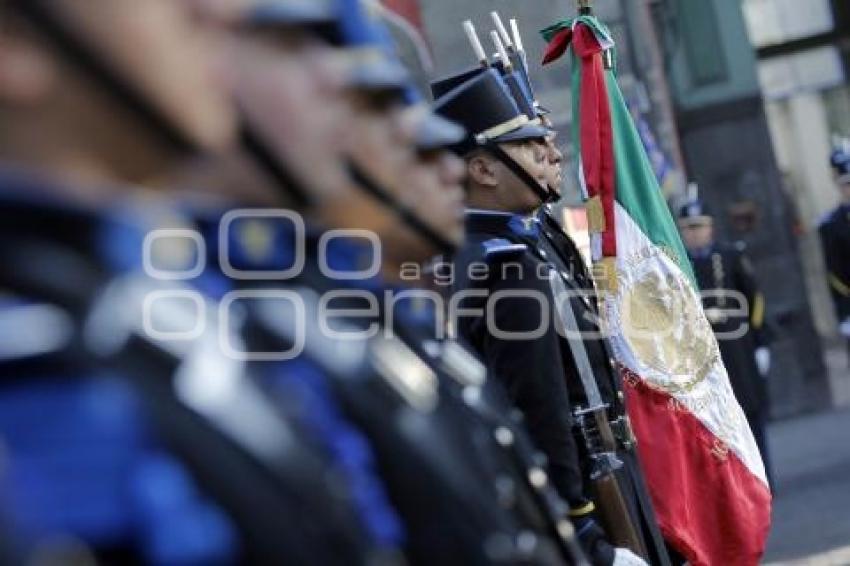 DÍA DE LA BANDERA . AYUNTAMIENTO