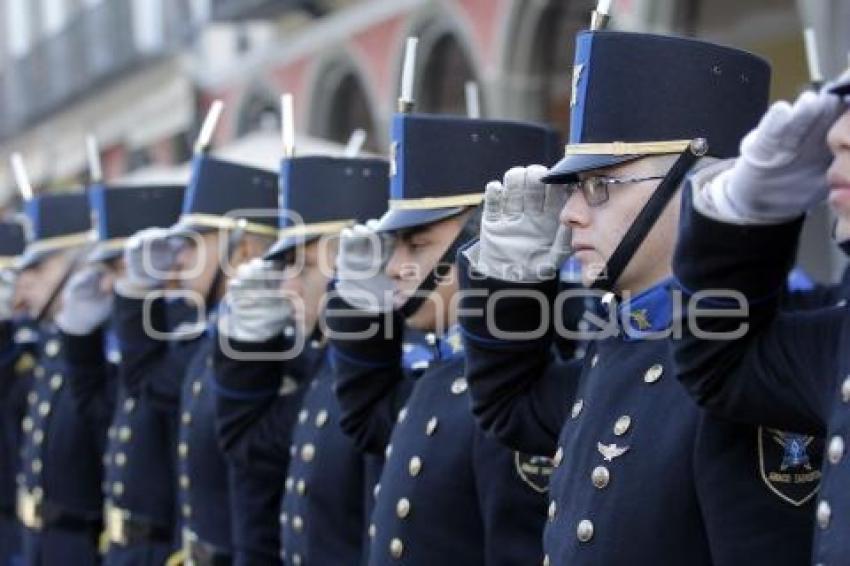 DÍA DE LA BANDERA . AYUNTAMIENTO