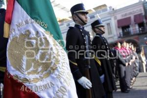 DÍA DE LA BANDERA . AYUNTAMIENTO