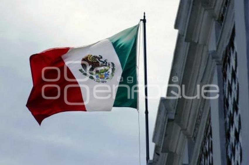 DÍA DE LA BANDERA