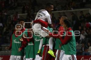 FÚTBOL . LOBOS BUAP VS DORADOS