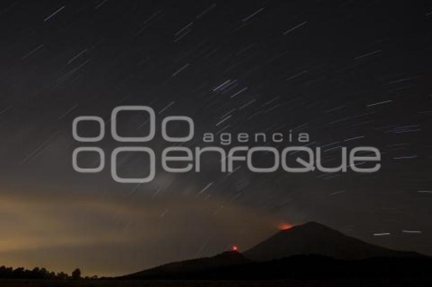 VOLCÁN POPOCATÉPETL . INCANDESCENCIA