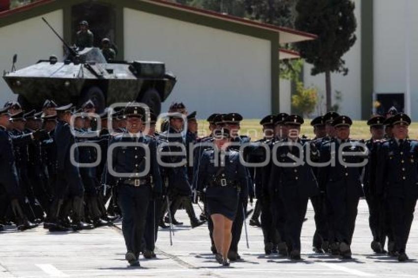 ZONA MILITAR . CEREMONIA DE GRADUACIÓN