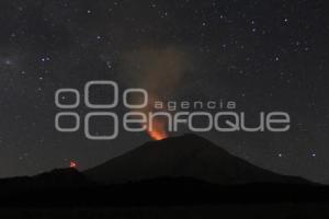 INCANDESCENCIA VOLCÁN POPOCATÉPETL