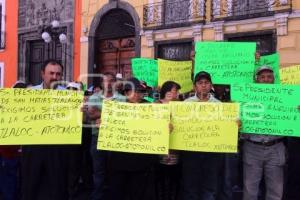 MANIFESTACIÓN FRENTE AL CONGRESO