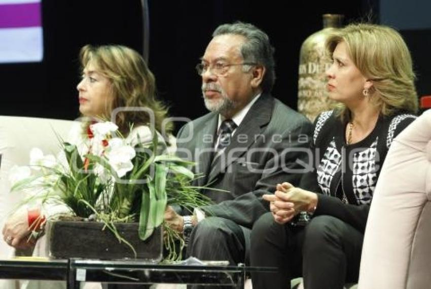 FORO DE MUJERES EMPRENDEDORAS