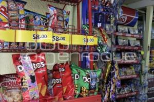 ECONOMÍA . TIENDAS