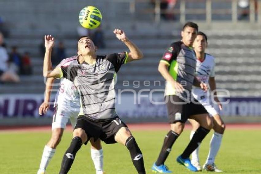 FUTBOL . LOBOS VS ALTAMIRA