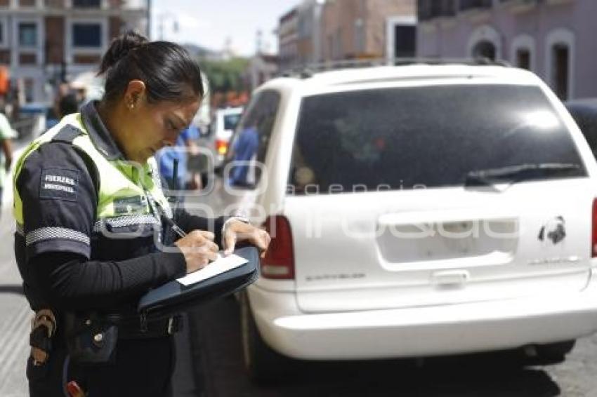 POLICÍA DE TRÁNSITO . INFRACCIÓN