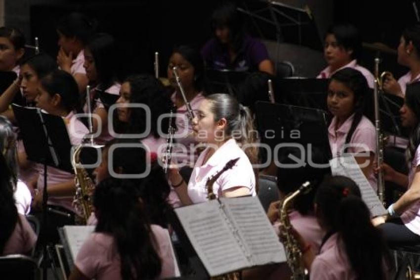 CONCIERTO BANDA SINFÓNICA FEMENIL