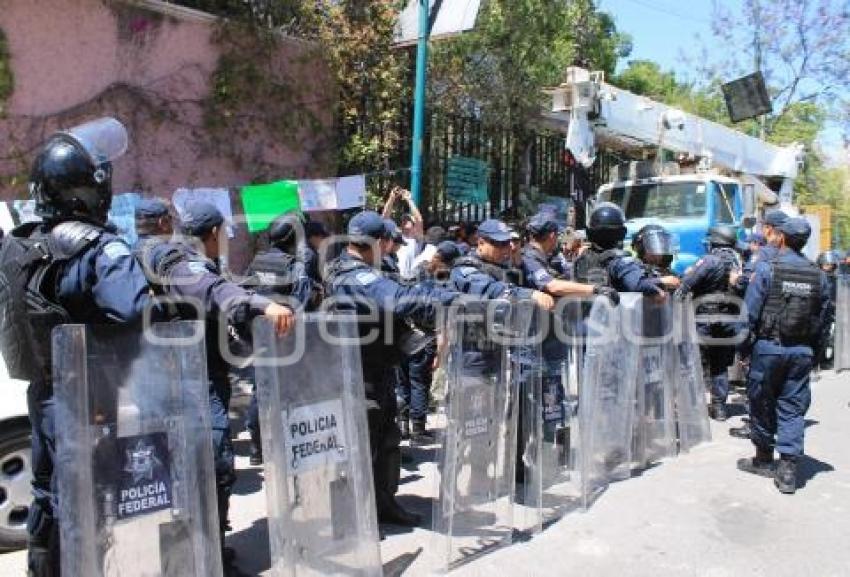 POLICÍA FEDERAL . CLUB DE LOS ANIMALITOS