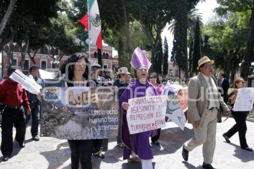 MANIFESTACIÓN AGUA