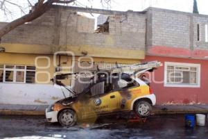 AUTO INCENDIADO . TEHUACÁN