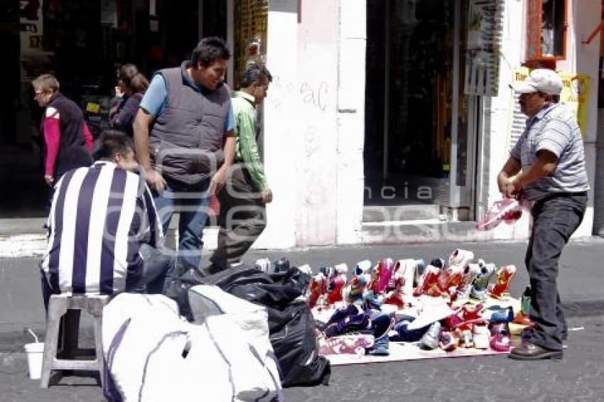 VENDEDORES AMBULANTES