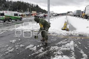 NEVADA . CIERRE DE AUTOPISTA